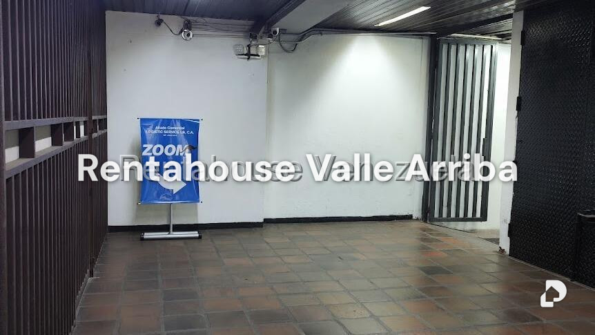 Local comercial en Los Dos Caminos, Caracas – 11