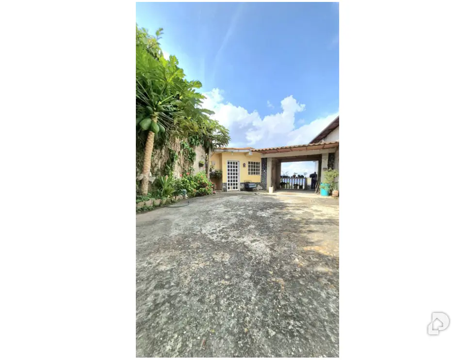 Casa en Lagunetica, Altos Mirandinos – 3