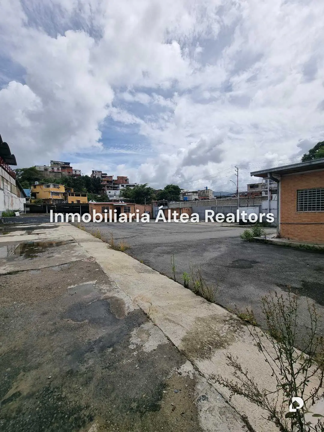 Terreno en Las Minas De Baruta, Caracas – 12