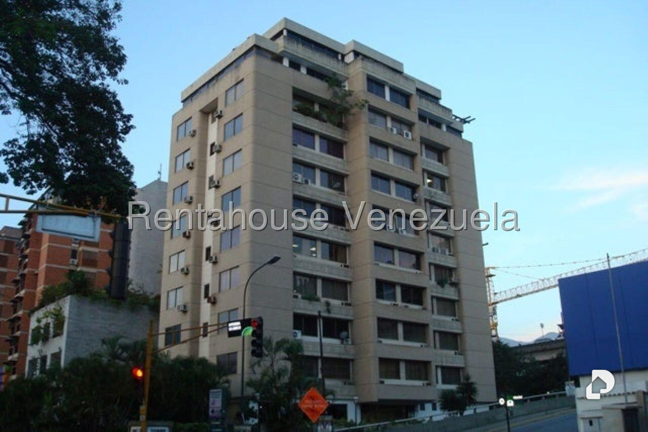 Oficina en Las Mercedes, Caracas – 3