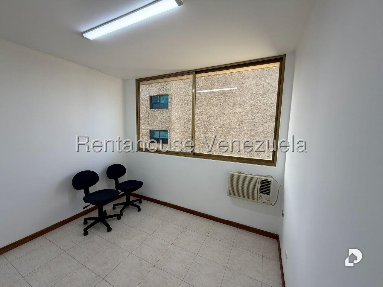 Oficina en Las Mercedes, Caracas – 7