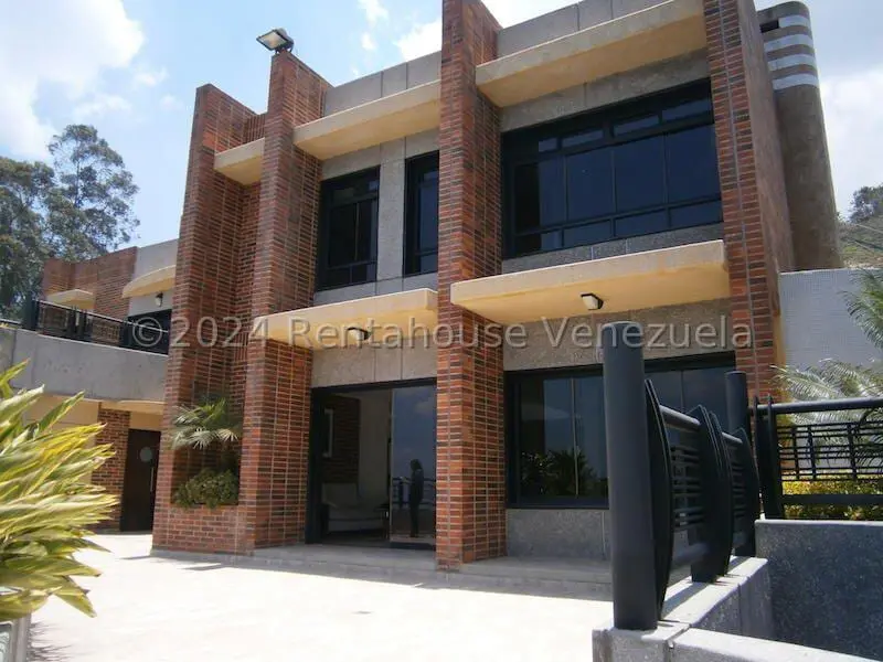 House in Club de Campo, San Antonio de Los Altos - 1
