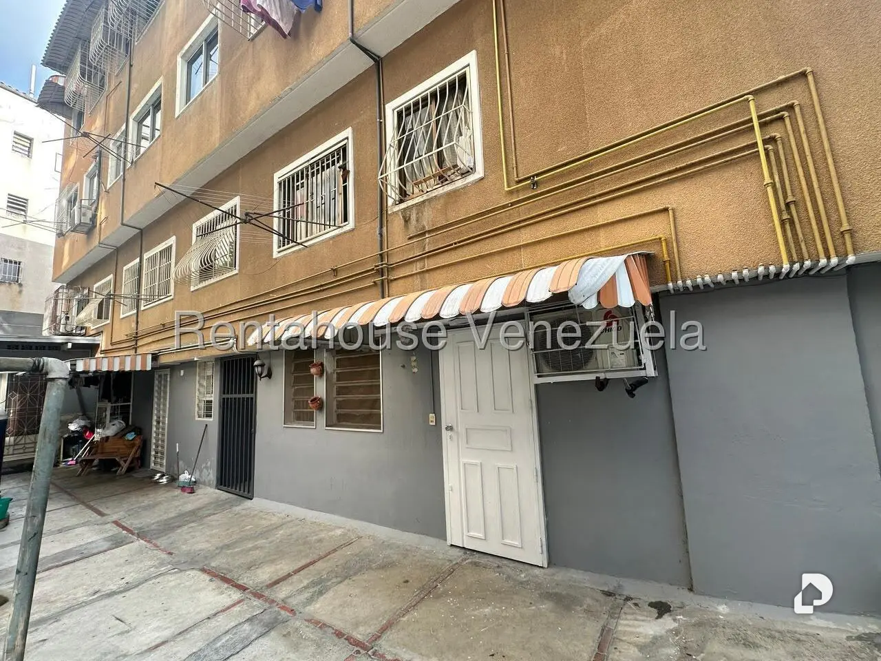 Apartamento en La Carlota, Caracas – 1