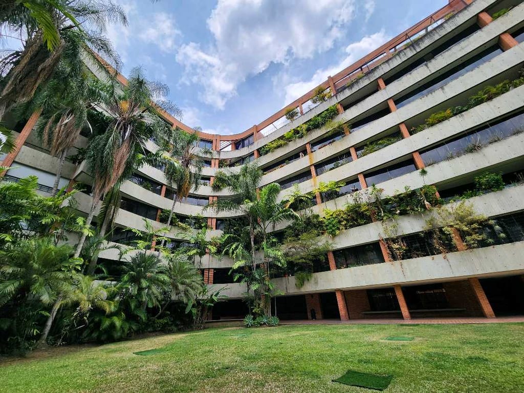 Apartamento en Campo Alegre, Caracas - 1