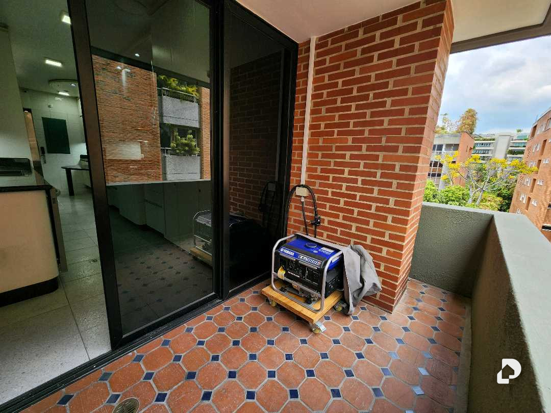 Apartamento en Campo Alegre, Caracas – 33