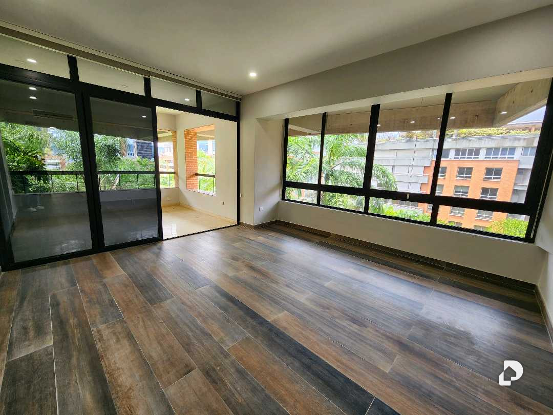 Apartamento en Campo Alegre, Caracas – 19