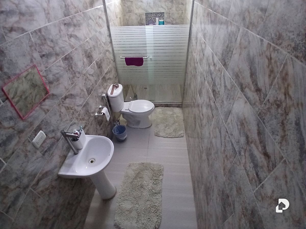 Casa en Los Guayos – 19