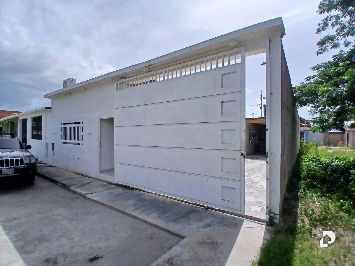 Casa en Los Guayos – 27