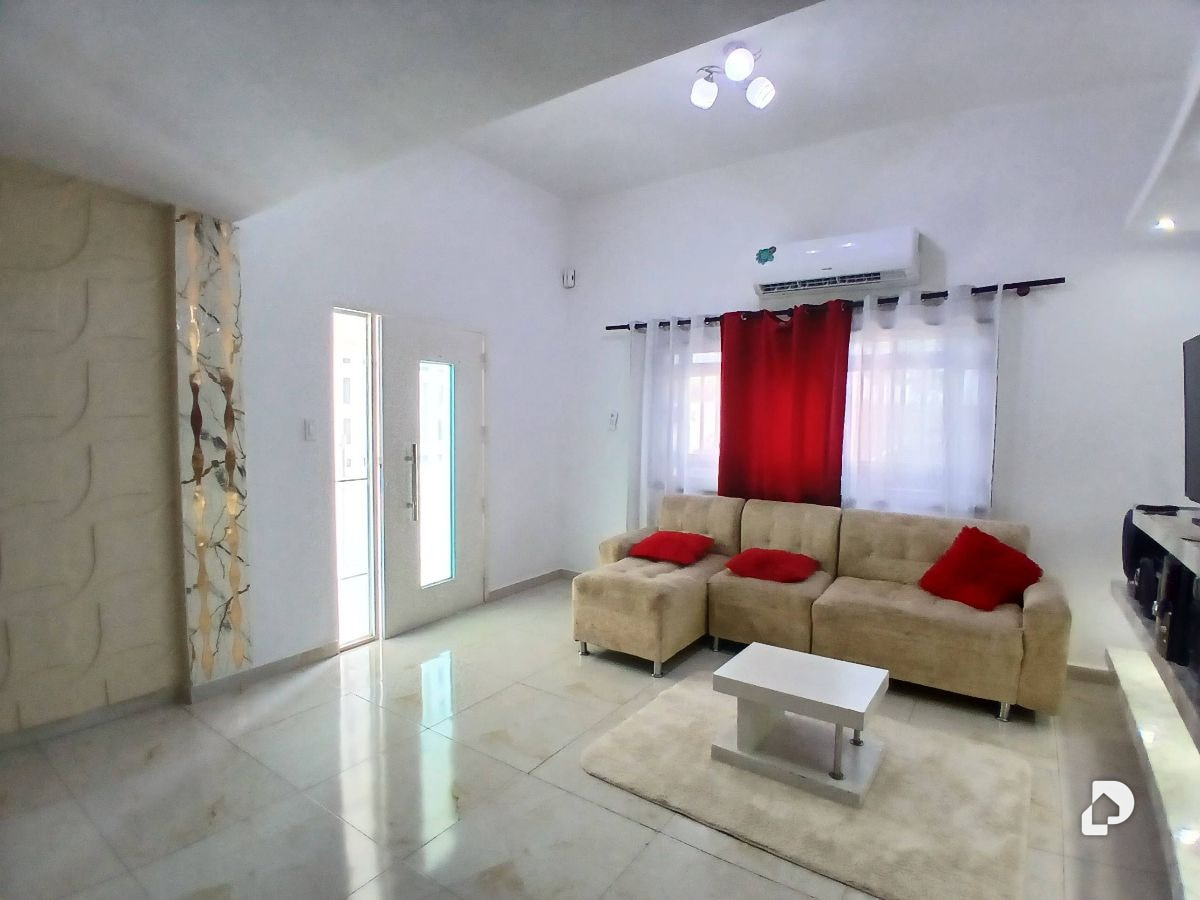 Casa en Los Guayos – 6