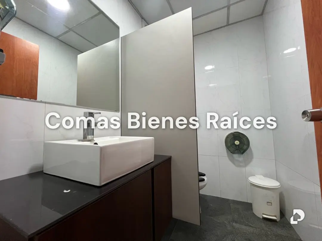 Oficina en El Rosal, Caracas – 17