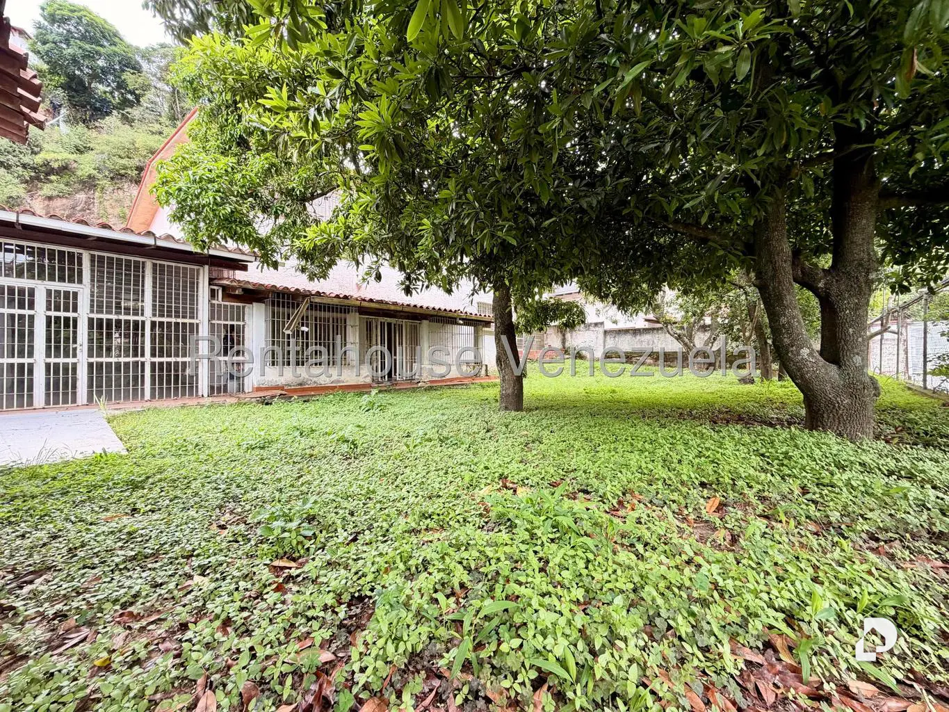 Casa en Colinas de Santa Mónica, Caracas – 30