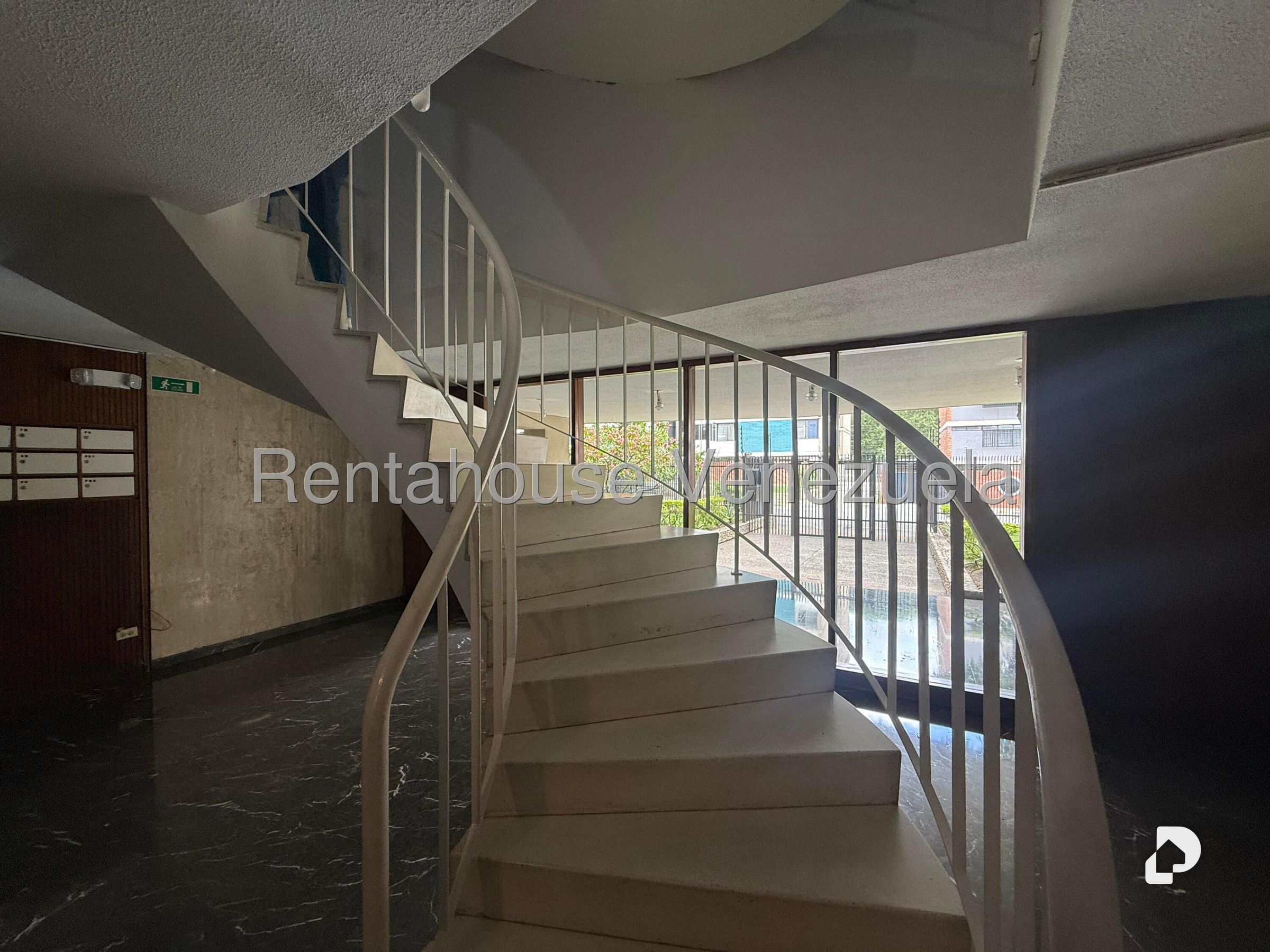 Apartamento en Chuao, Caracas – 12