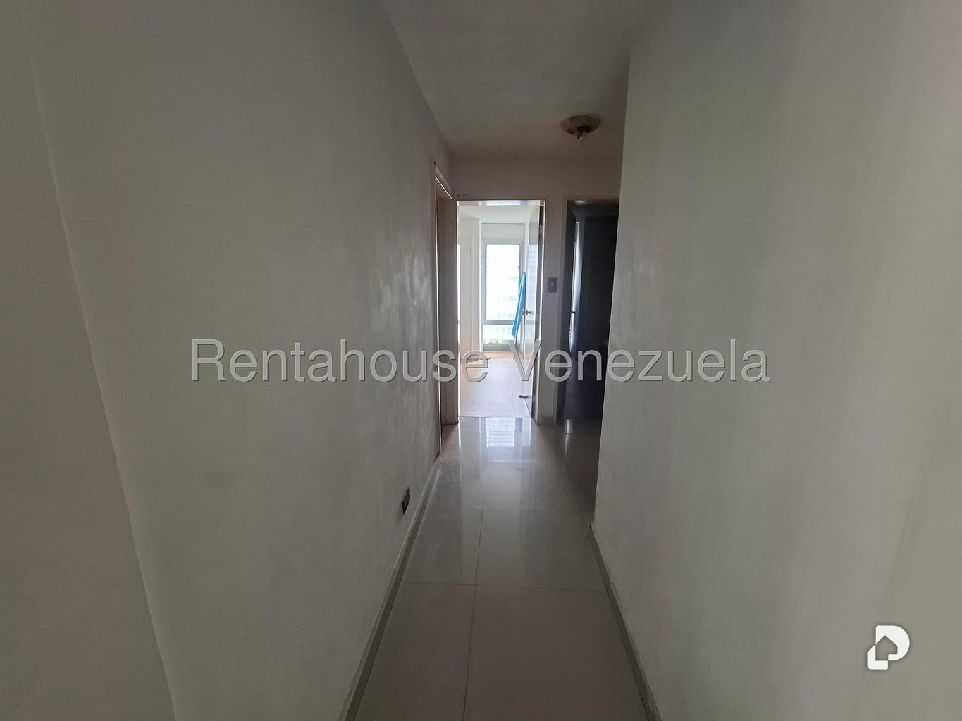 Apartamento en El Paraíso, Caracas – 18