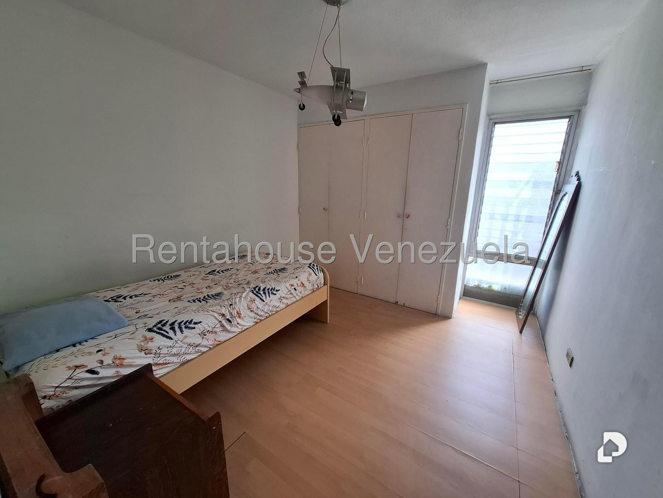 Apartamento en El Paraíso, Caracas – 13