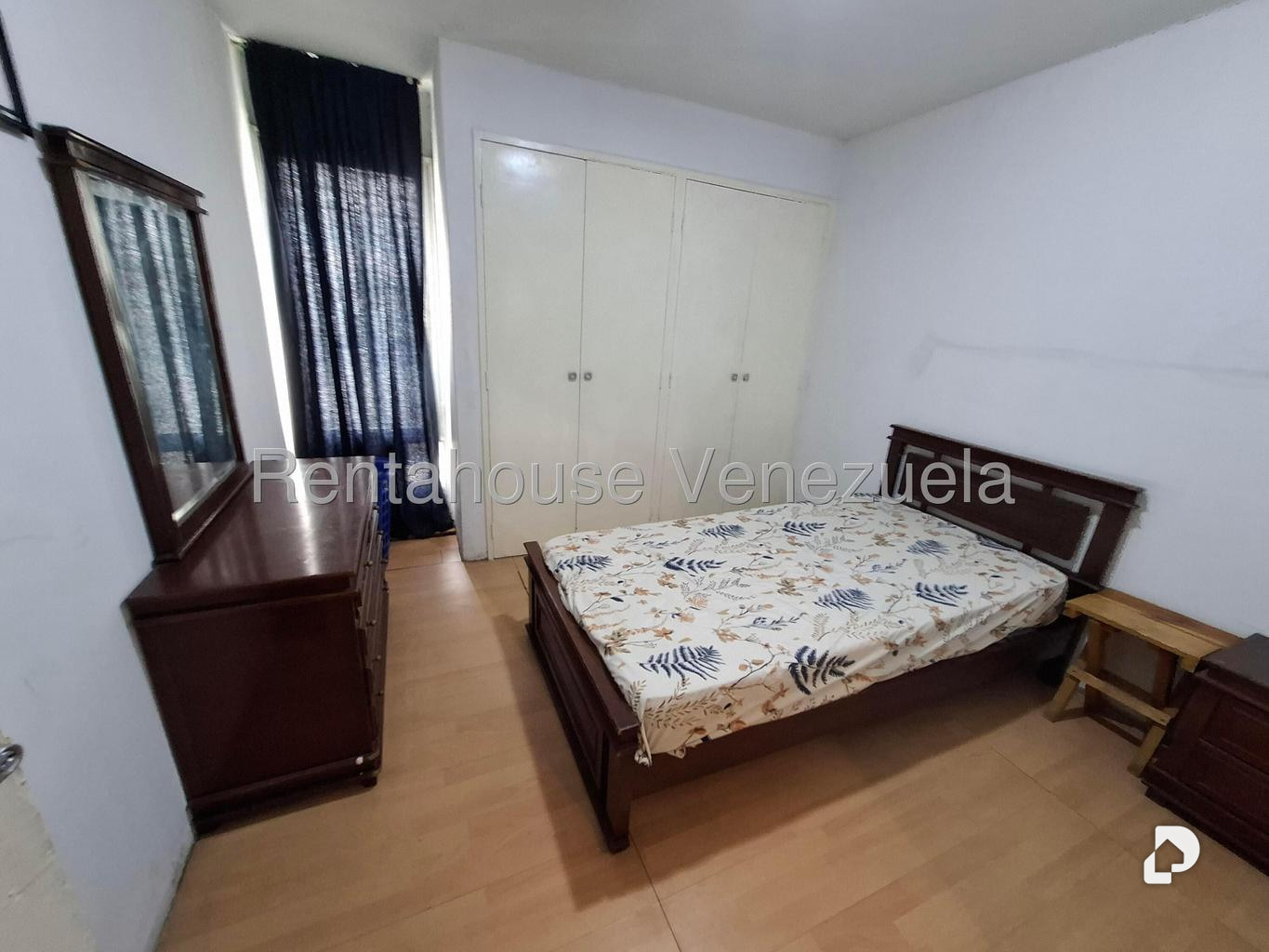 Apartamento en El Paraíso, Caracas – 12