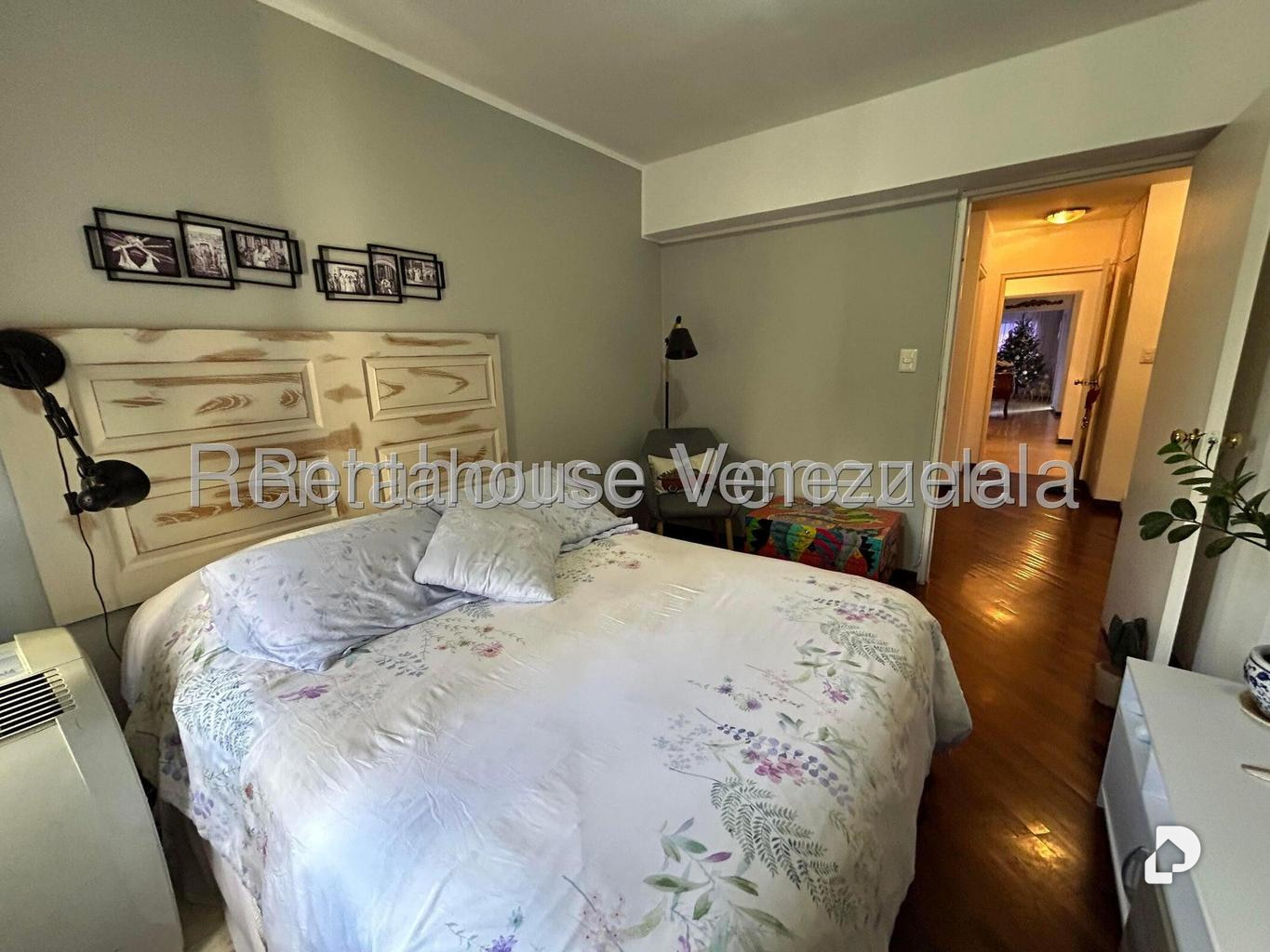 Apartamento en Las Mesetas de Santa Rosa de Lima, Caracas – 21