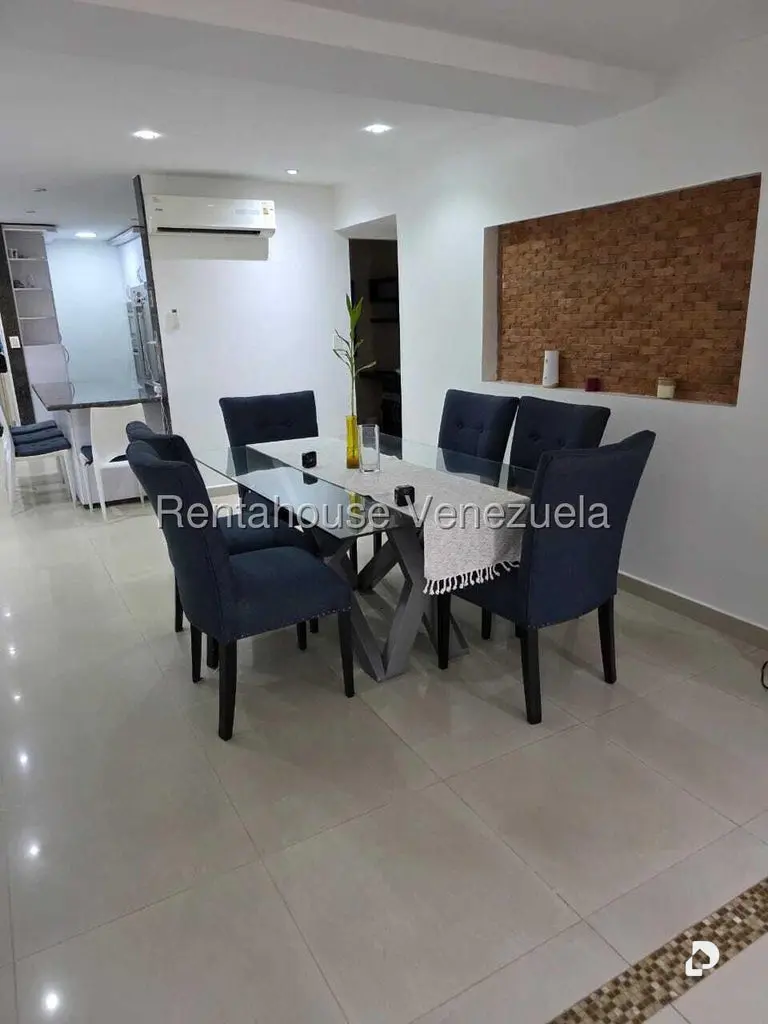 Apartamento en Lomas del Sol, Caracas