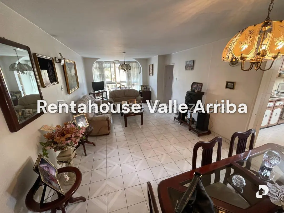 Apartamento en Parroquia Santa Rosalía, Caracas