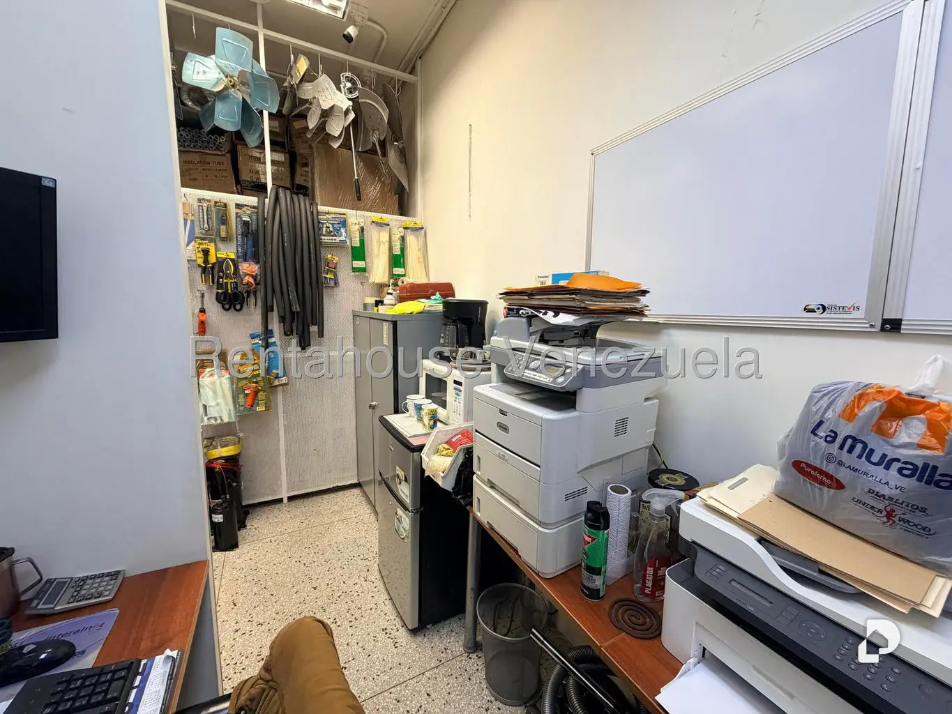 Local comercial en Los Palos Grandes, Caracas – 7