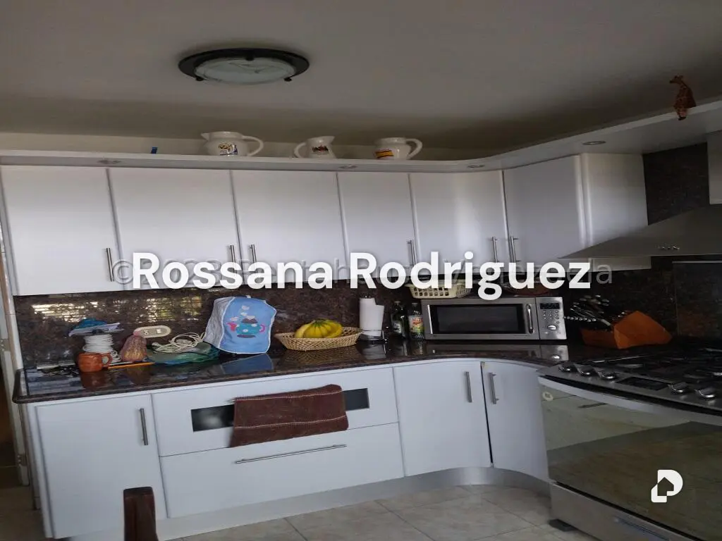 Apartamento en Los Rosales, Caracas – 14