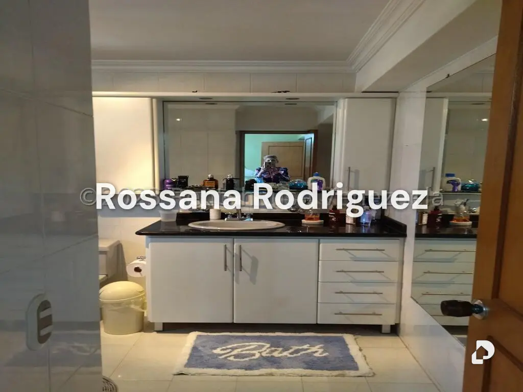 Apartamento en Los Rosales, Caracas – 17