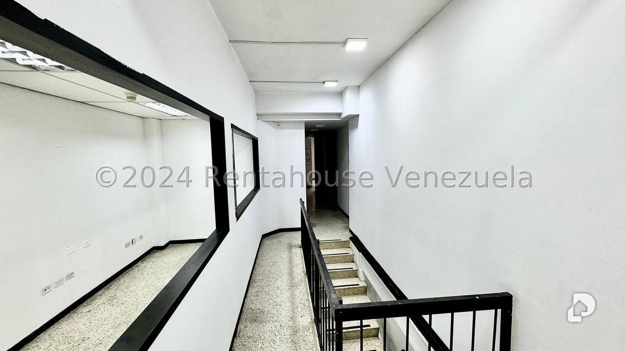 Local comercial en Bello Monte, Caracas – 8
