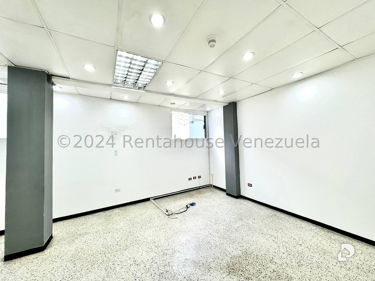 Local comercial en Bello Monte, Caracas – 21