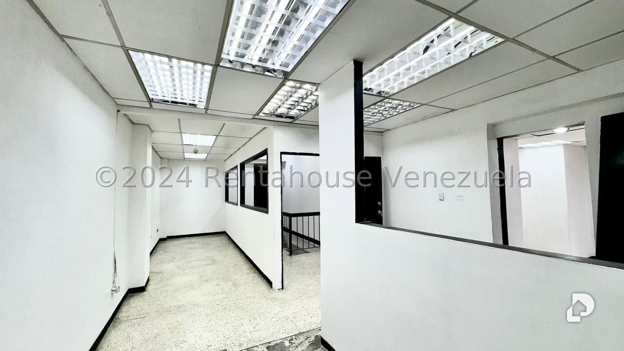 Local comercial en Bello Monte, Caracas – 7