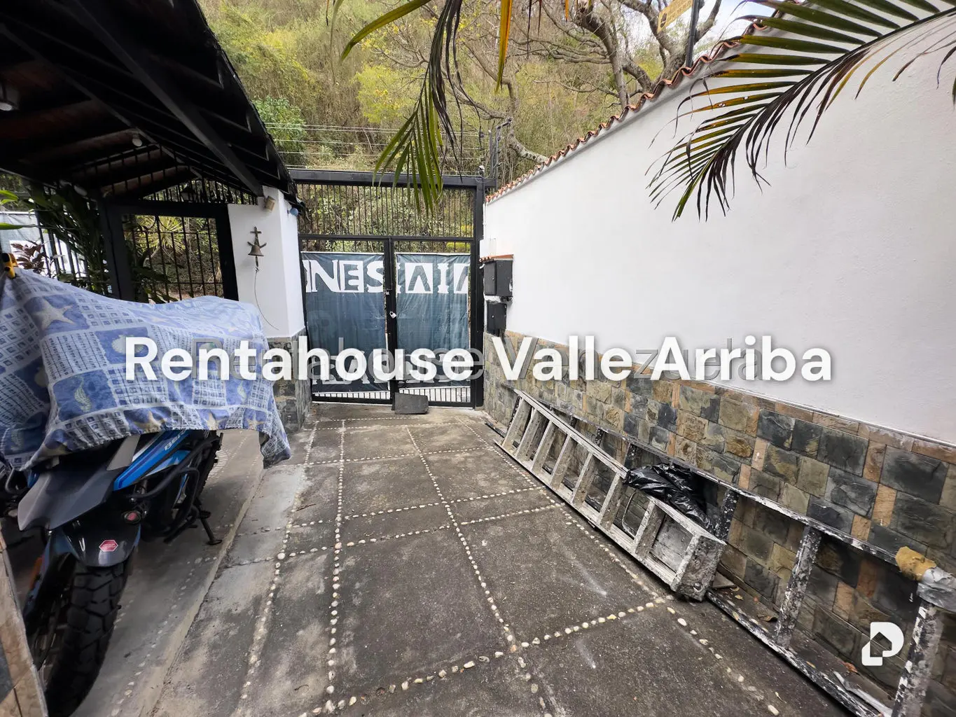 Casa en Santa Rosa de Lima, Caracas