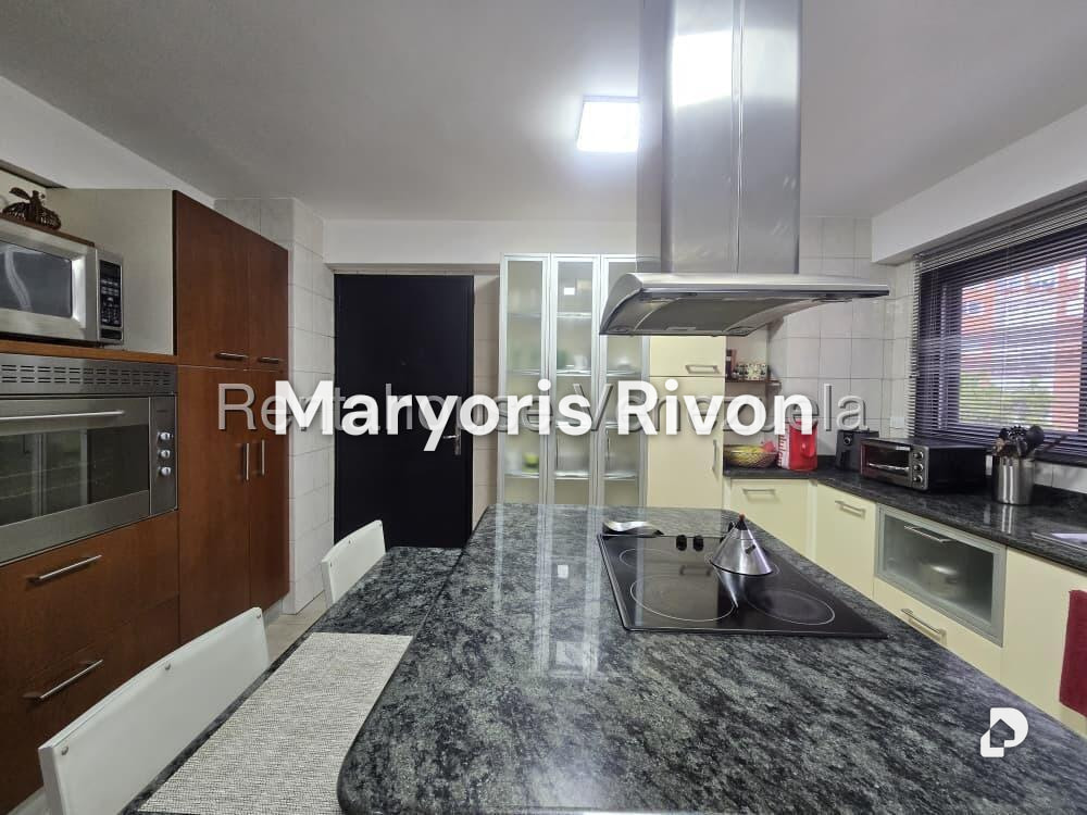 Apartment in Campo Alegre, Caracas – 14