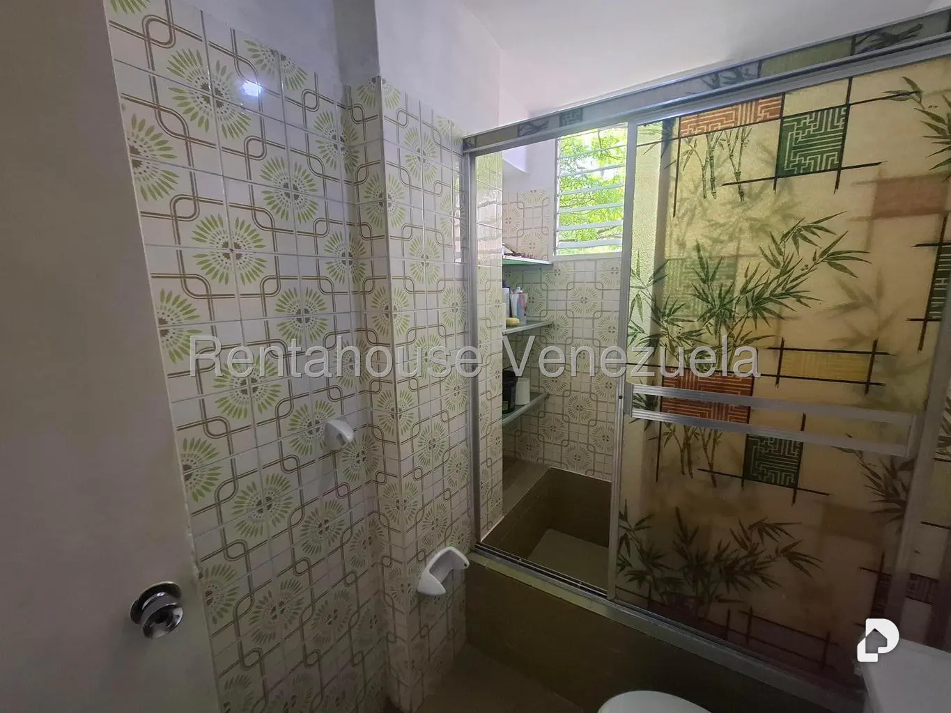 Apartamento en El Paraíso, Caracas – 25