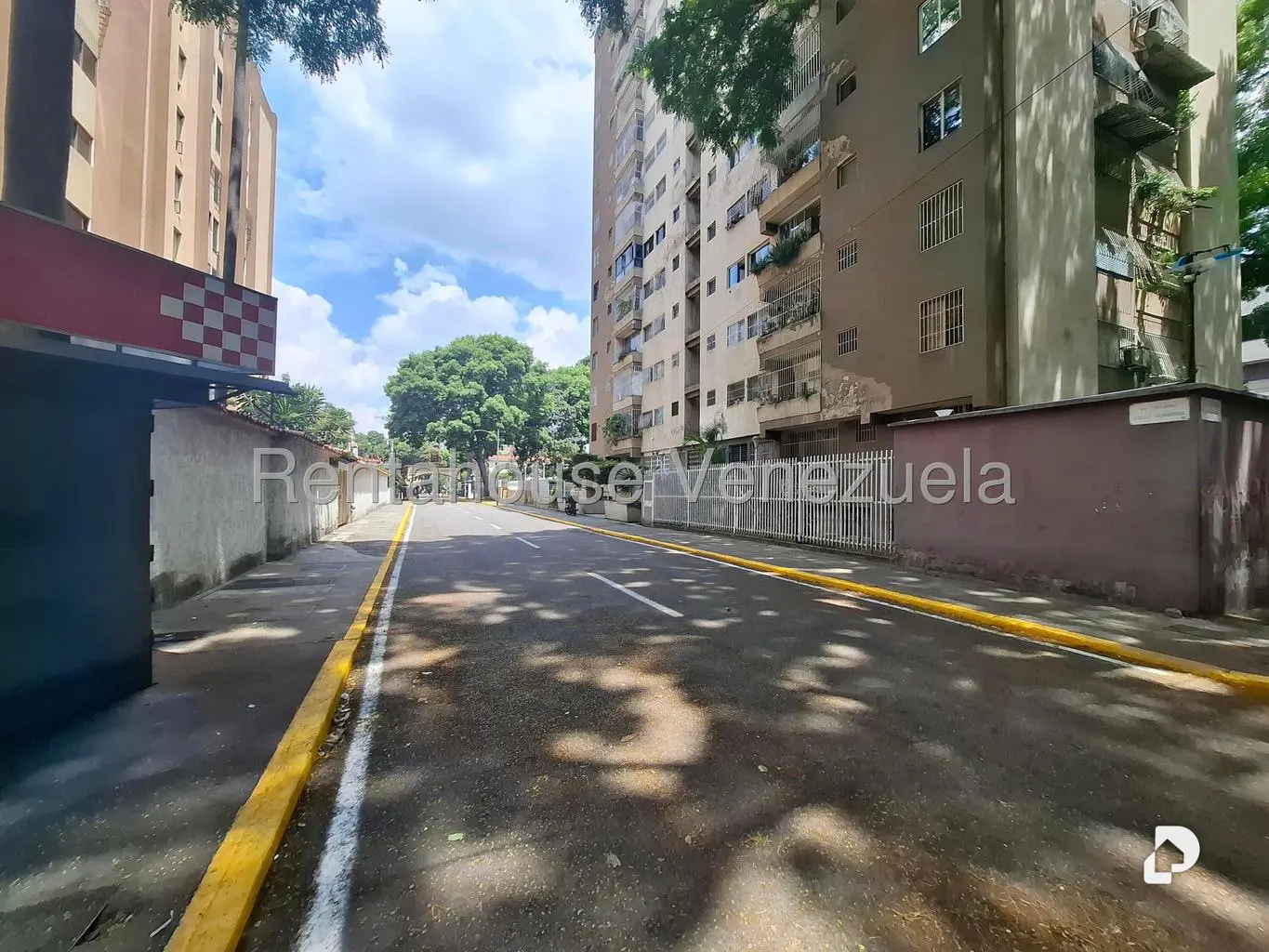 Apartamento en El Paraíso, Caracas – 29