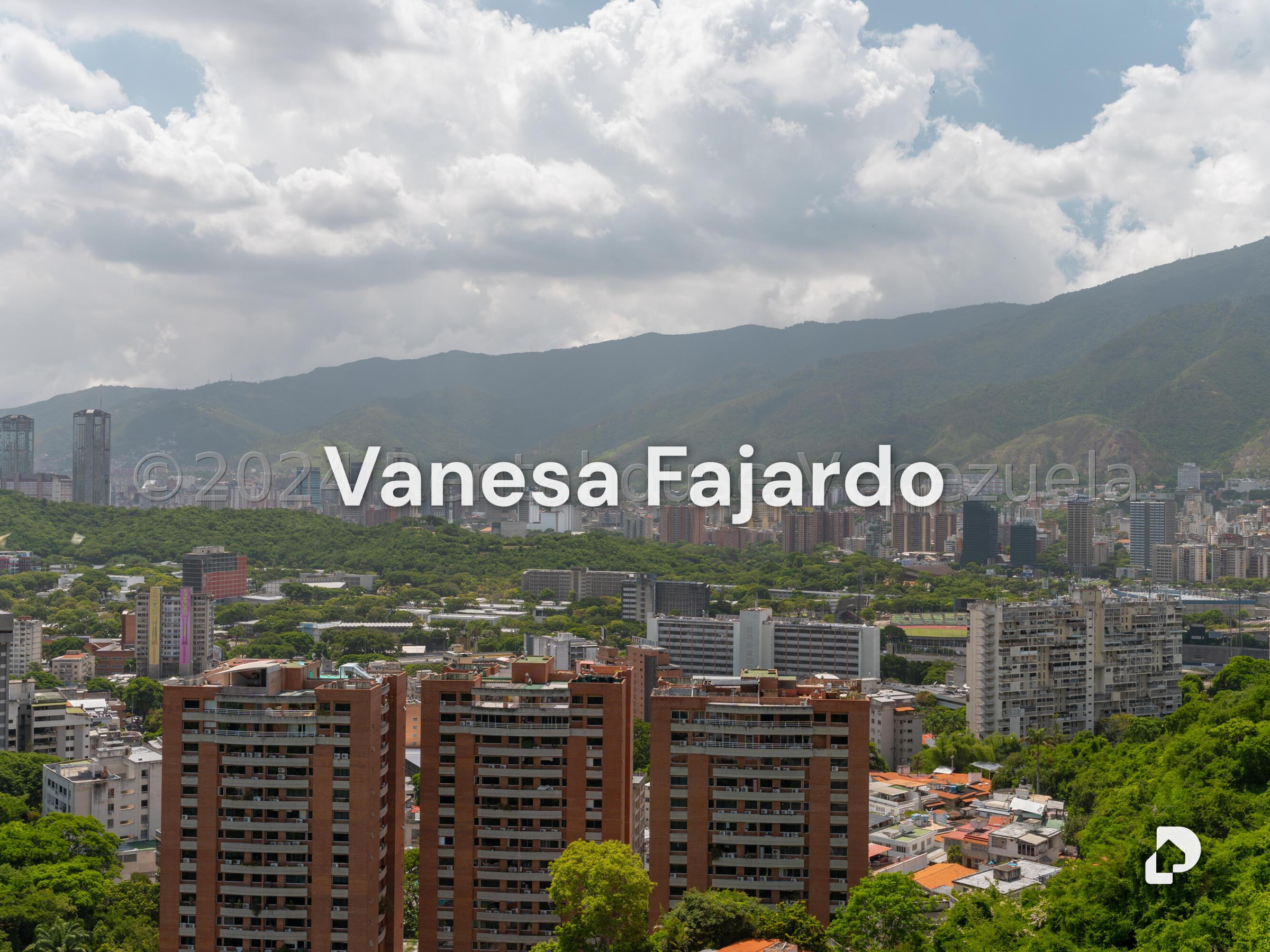 Terreno en Urbanización Colinas de Los Chaguaramos, Caracas