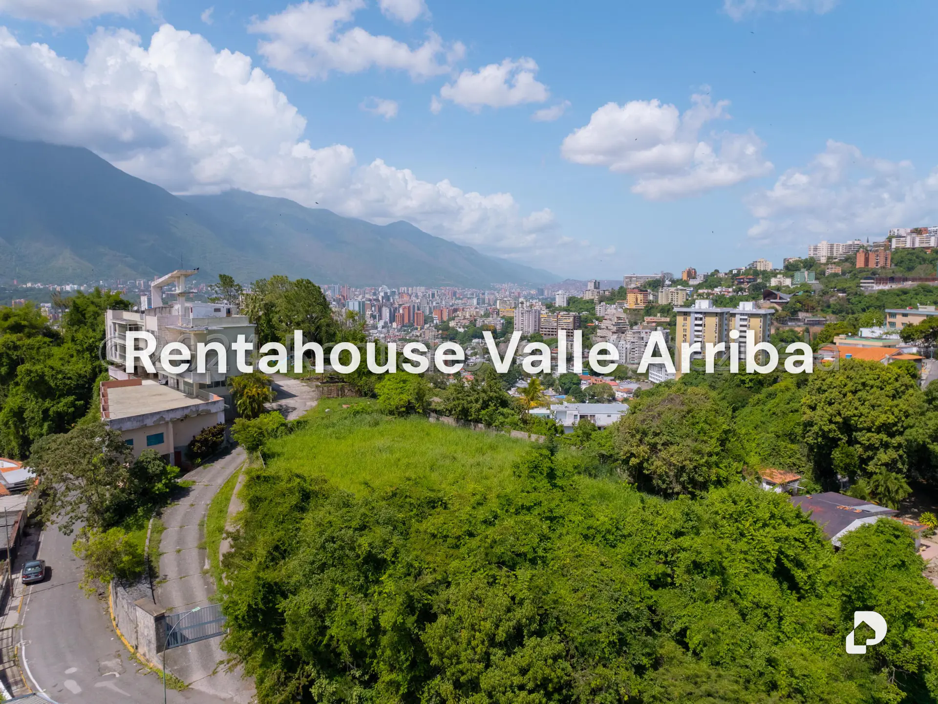 Terreno en Colinas de Los Chaguaramos, Caracas