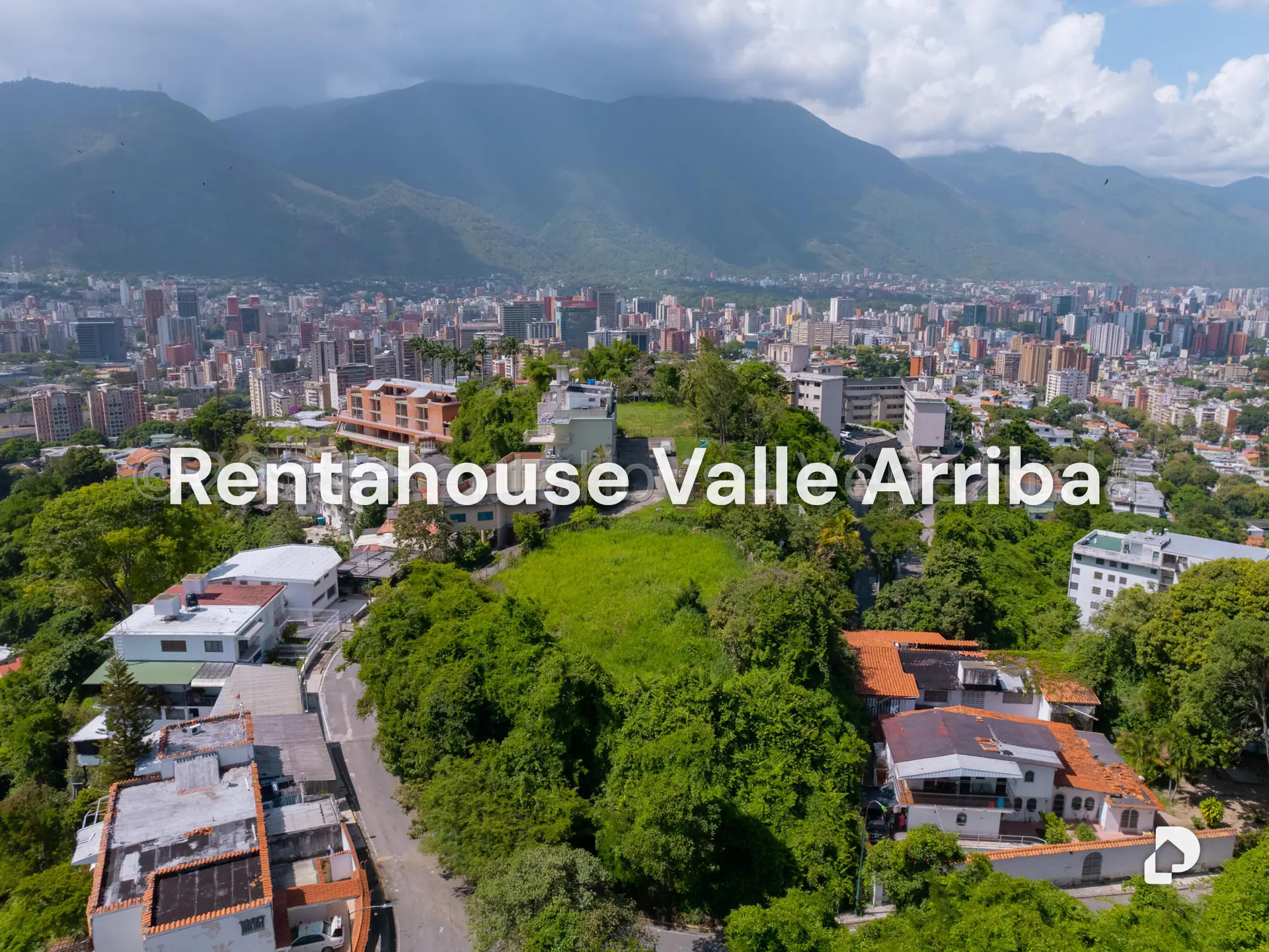 Terreno en Colinas de Los Chaguaramos, Caracas