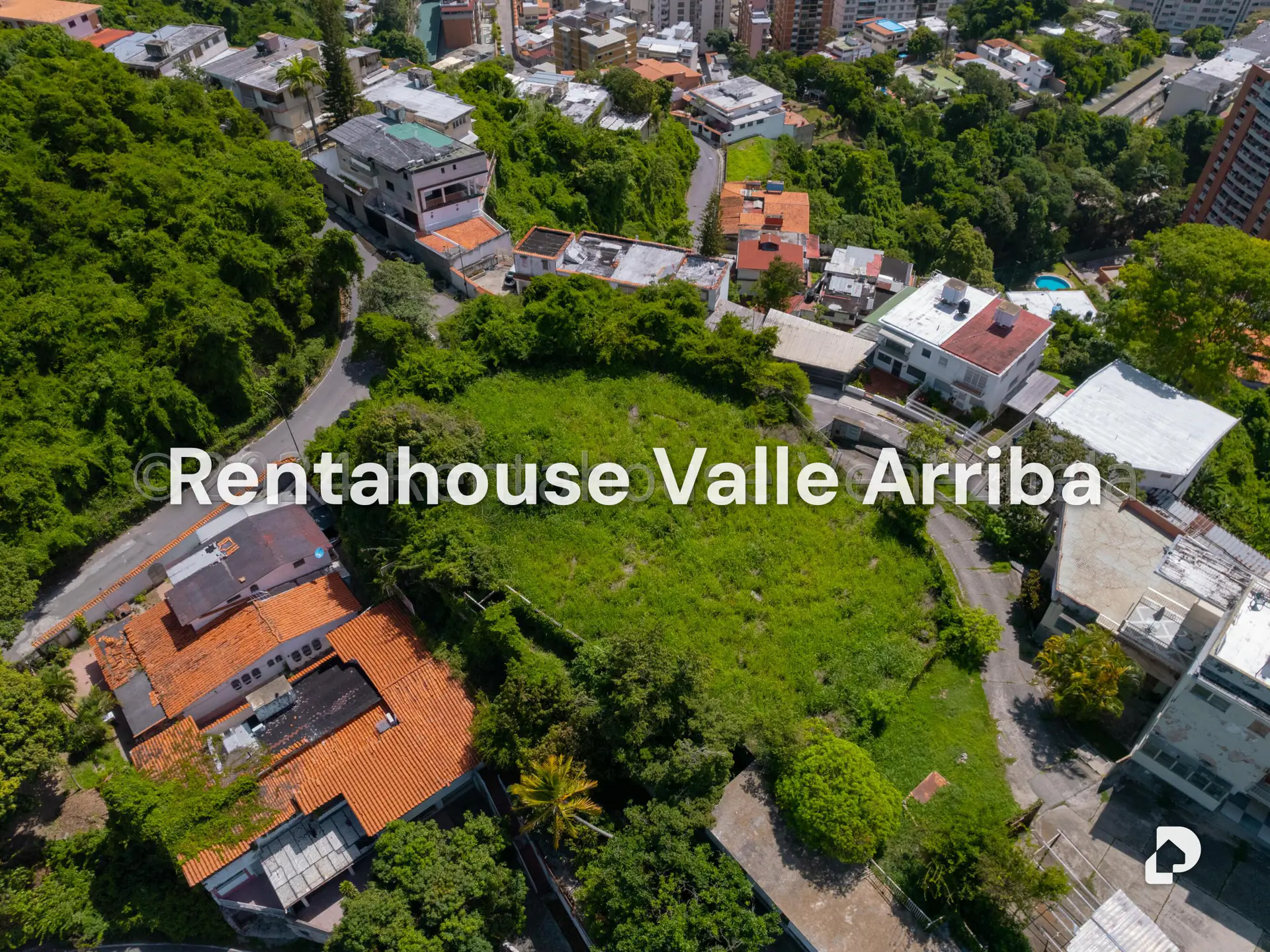 Terreno en Colinas de Los Chaguaramos, Caracas