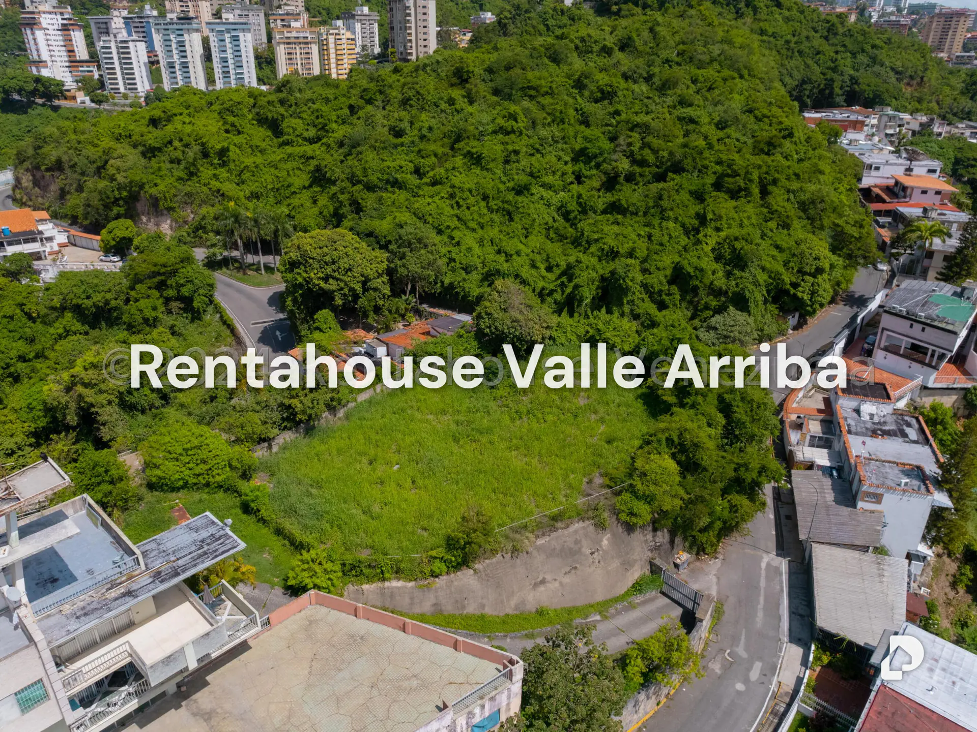 Terreno en Colinas de Los Chaguaramos, Caracas