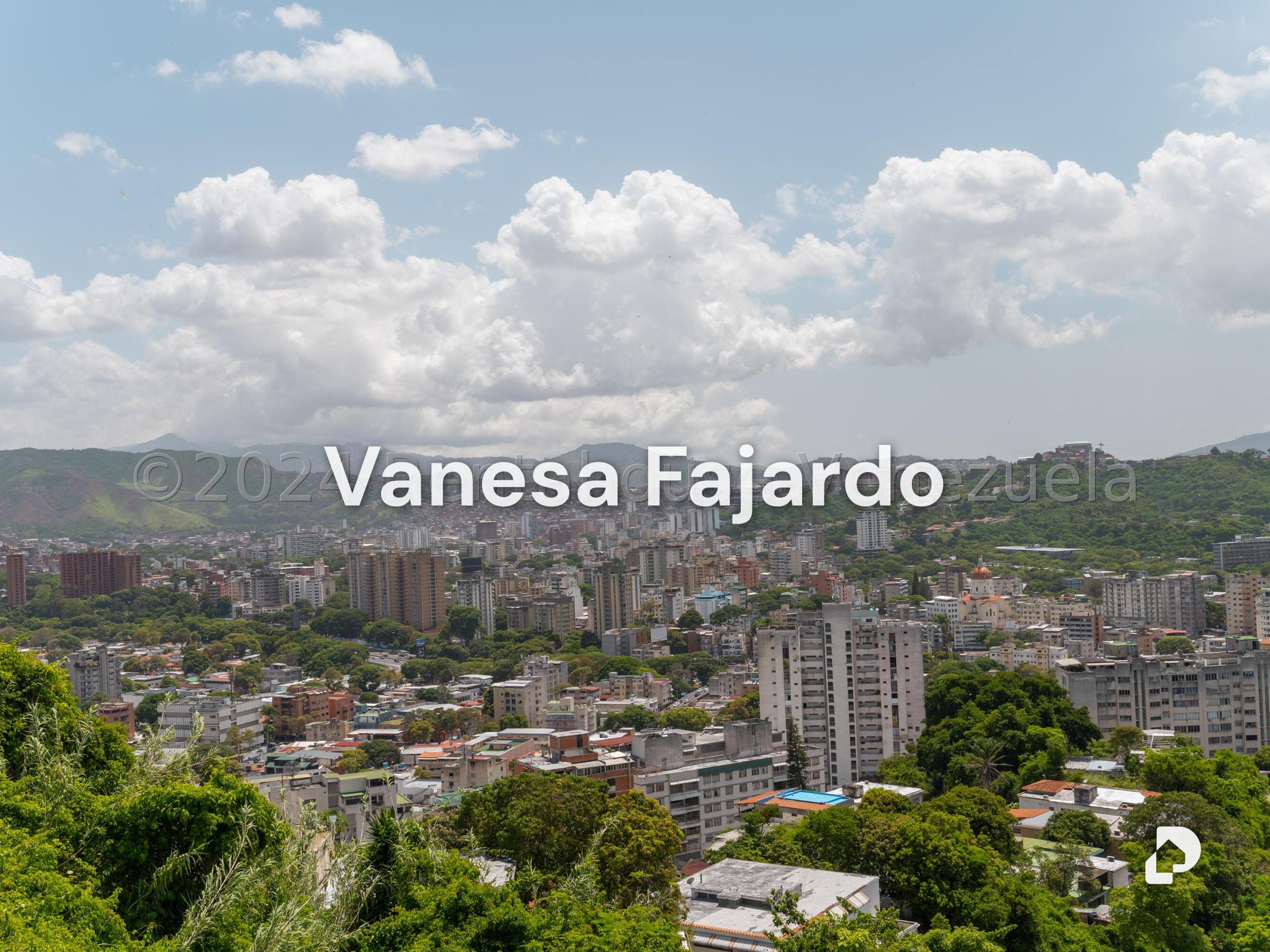 Terreno en Urbanización Colinas de Los Chaguaramos, Caracas