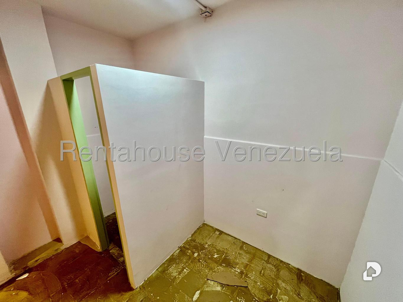 Local comercial en Las Mercedes, Caracas – 22
