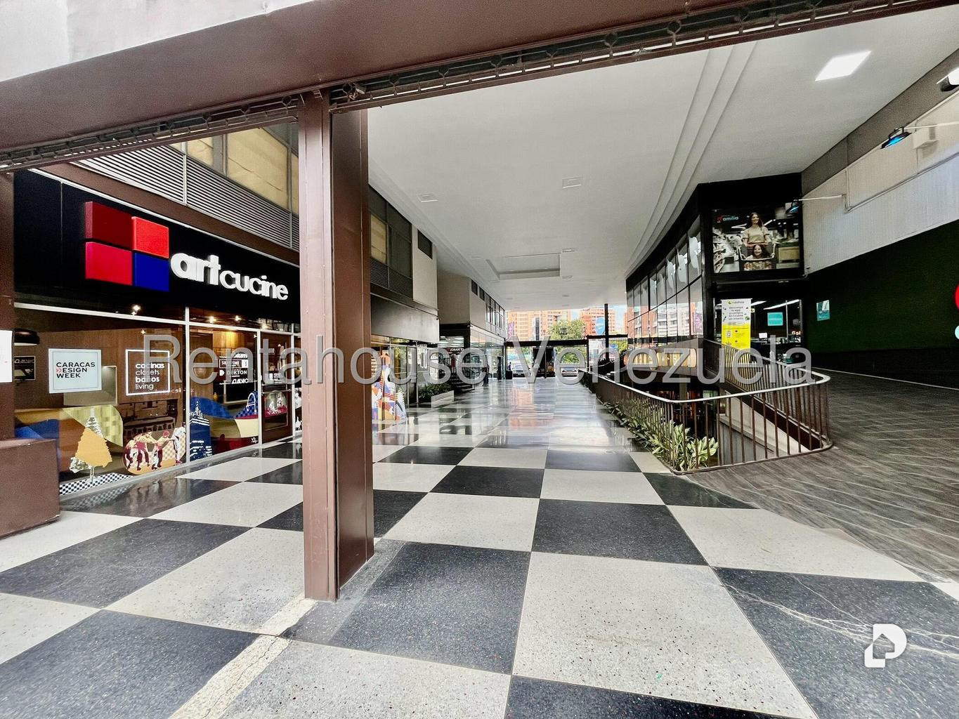 Local comercial en Las Mercedes, Caracas – 26