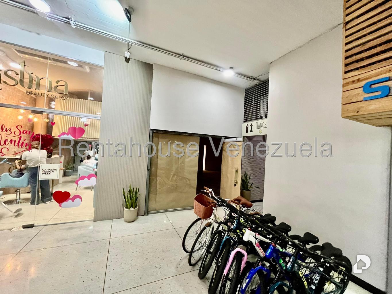Local comercial en Las Mercedes, Caracas – 2