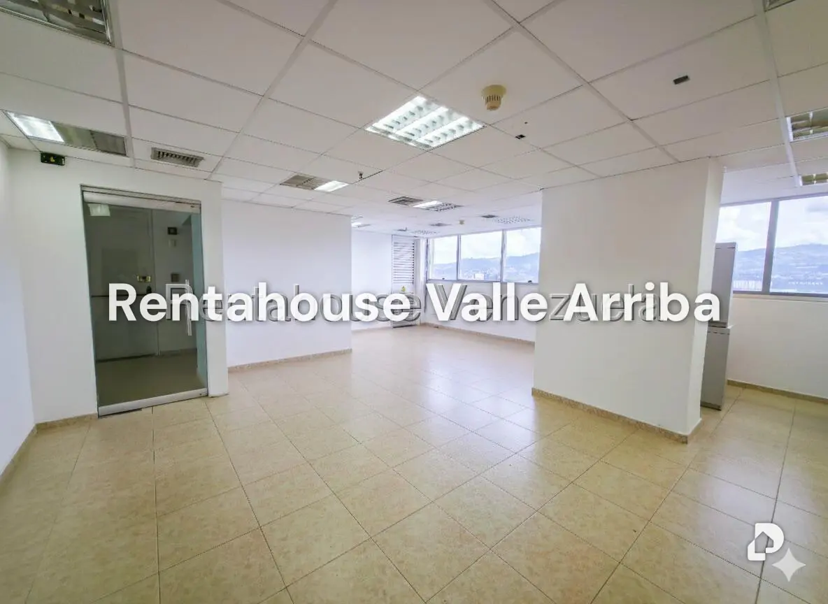 Office in Los Dos Caminos, Caracas – 4
