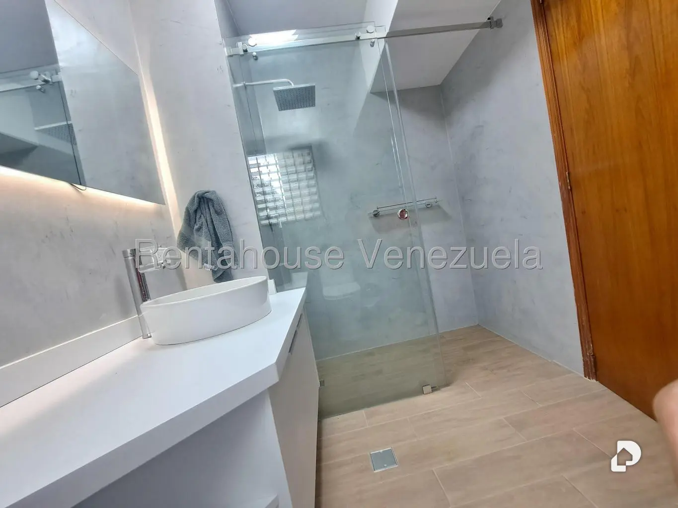 Apartamento en Llano Verde, Caracas – 17