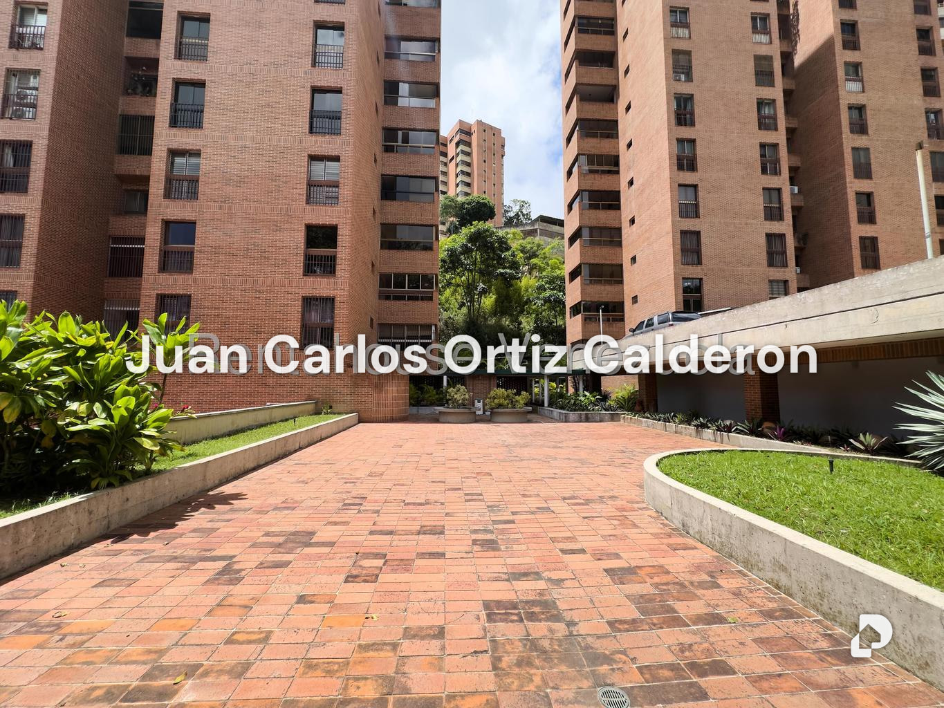 Apartamento en Los Naranjos (del Cafetal), Caracas – 1