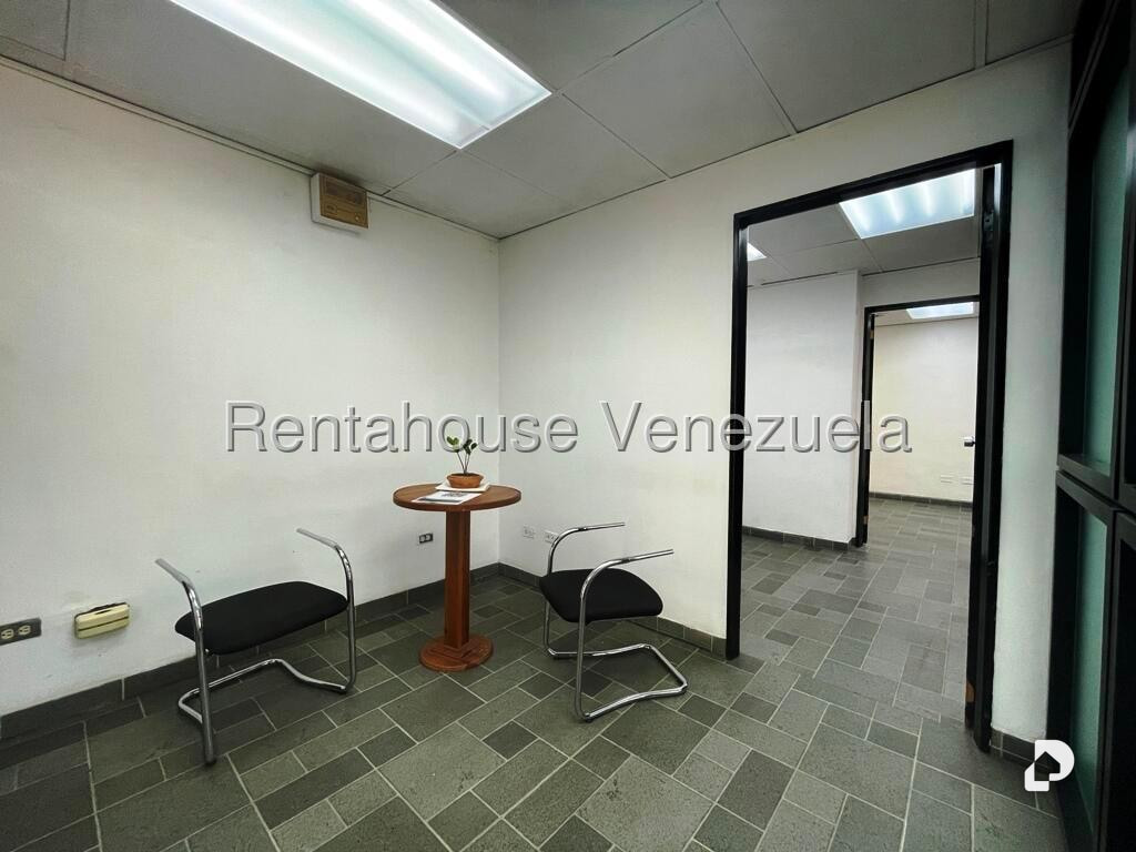 Oficina en Los Samanes, Caracas – 2