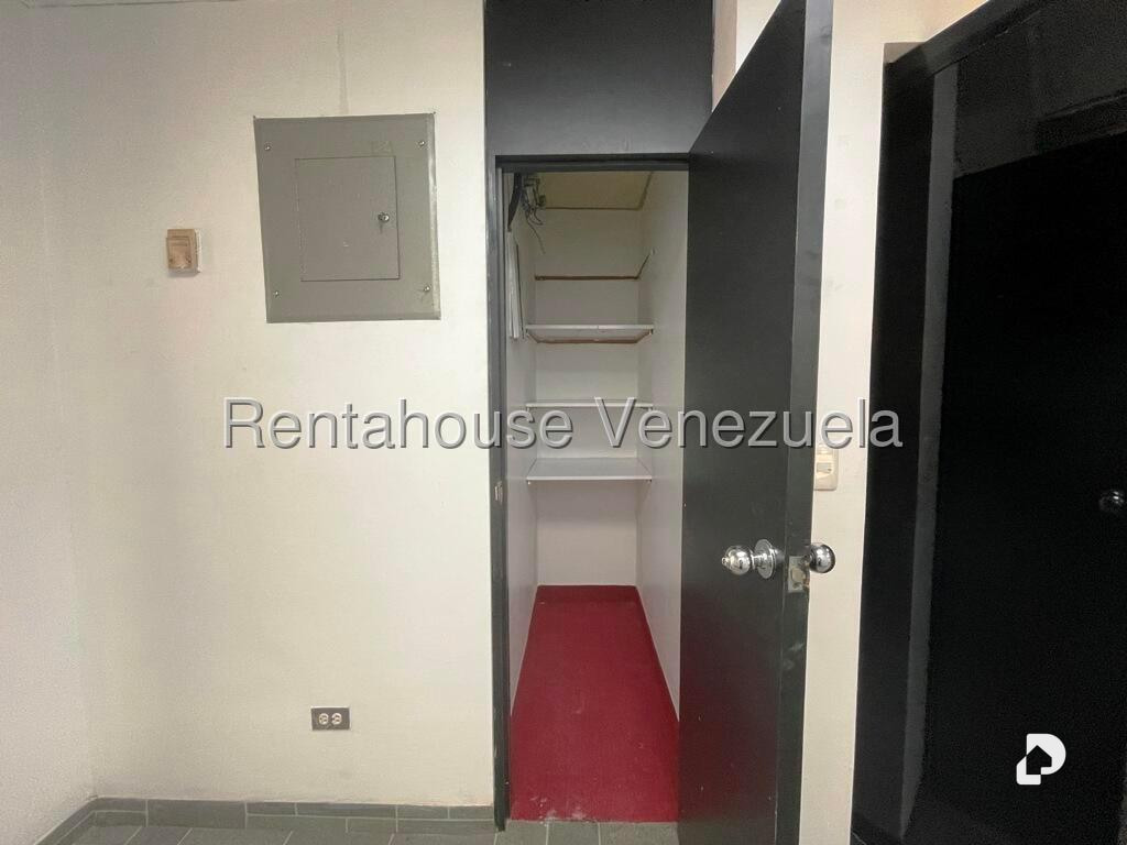 Oficina en Los Samanes, Caracas – 22