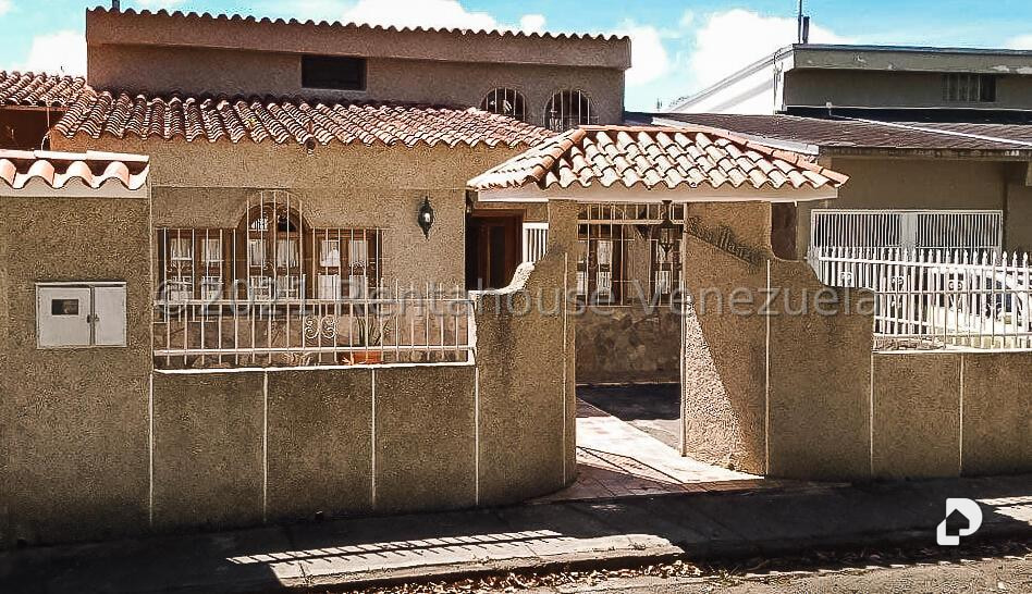 Casa en Los Castores, San Antonio de Los Altos – 2