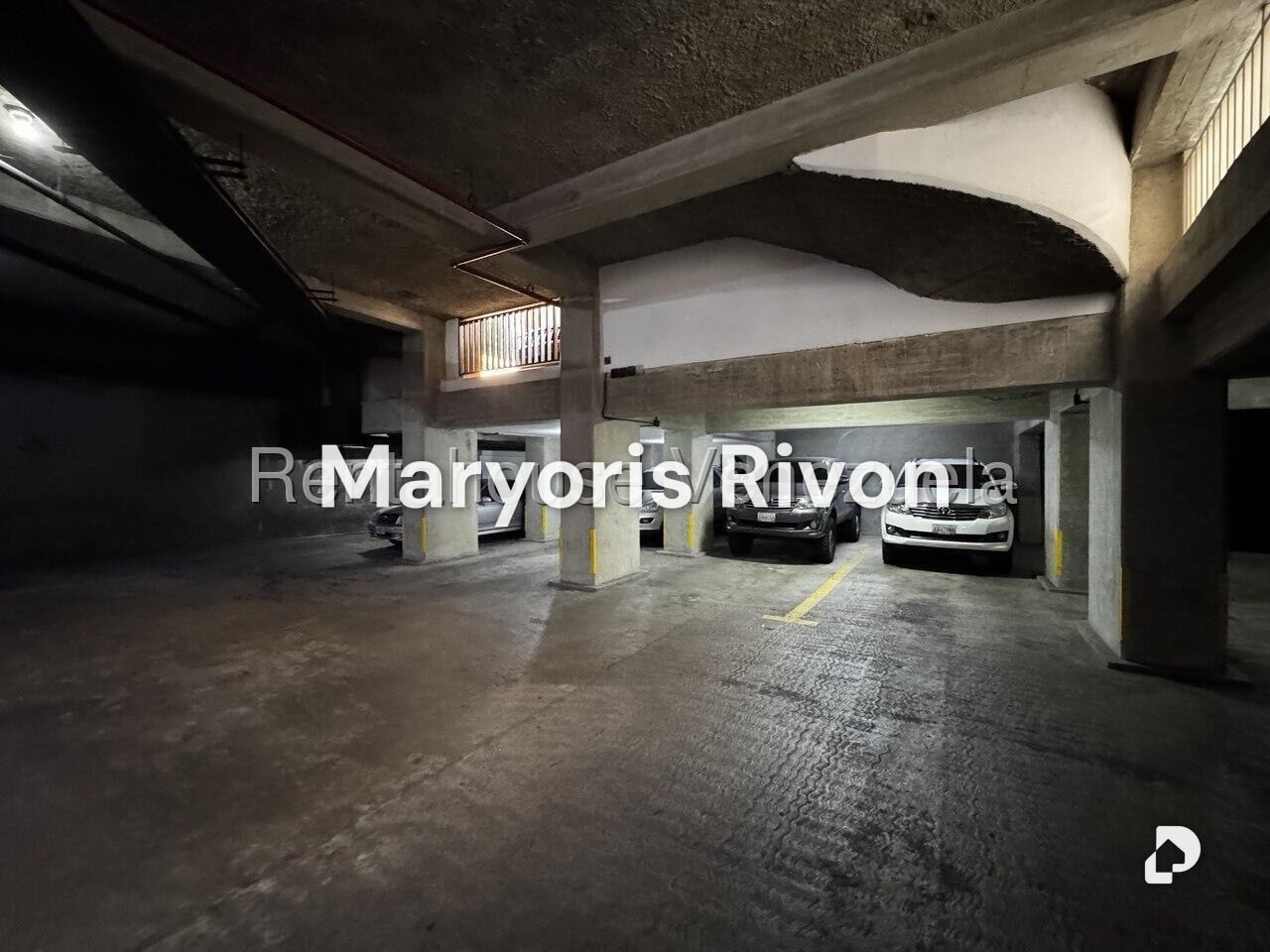 Penthouse en Campo Alegre, Caracas – 30