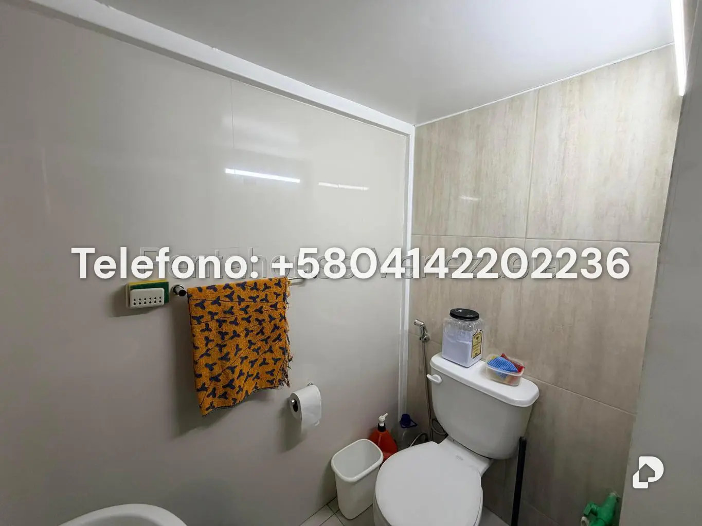 Local comercial en Los Palos Grandes, Caracas – 12