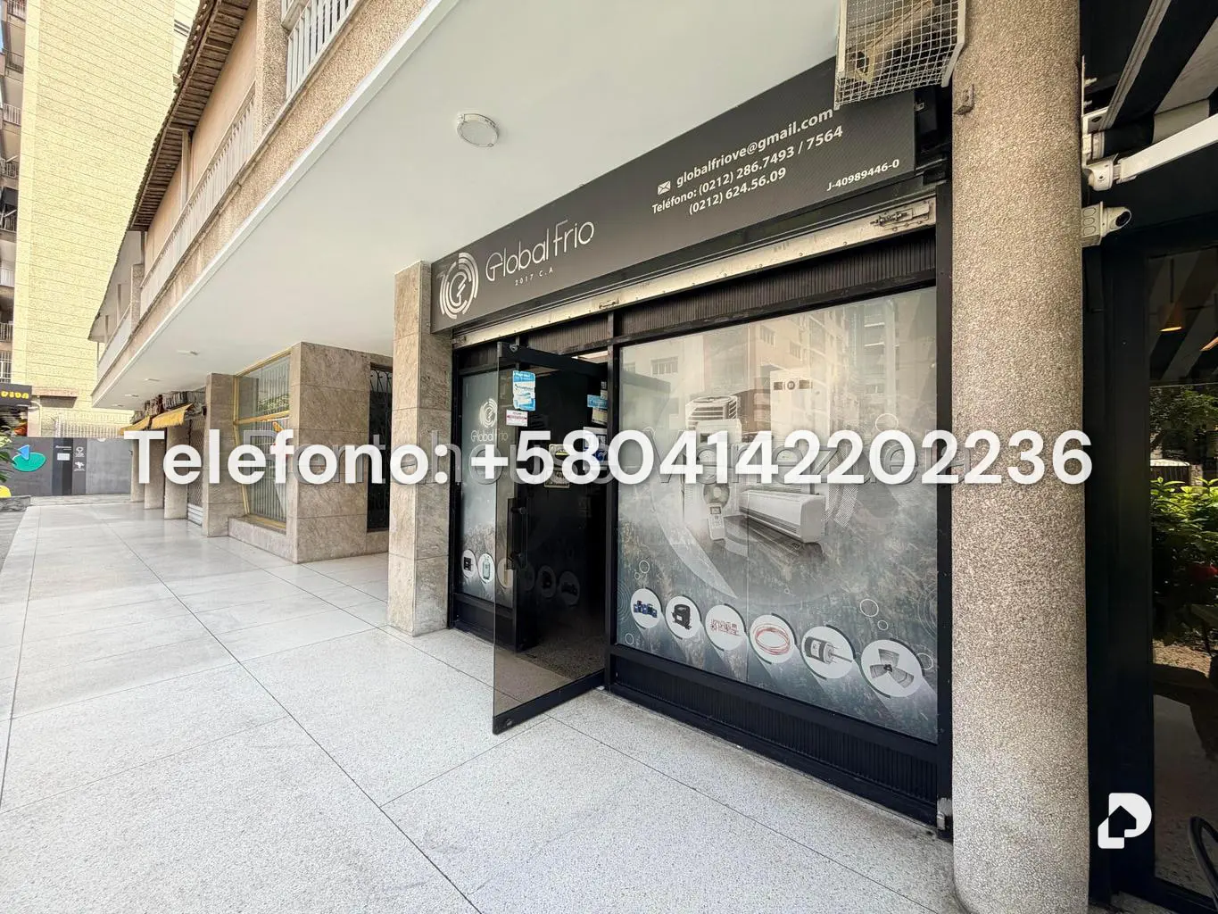 Local comercial en Los Palos Grandes, Caracas – 2